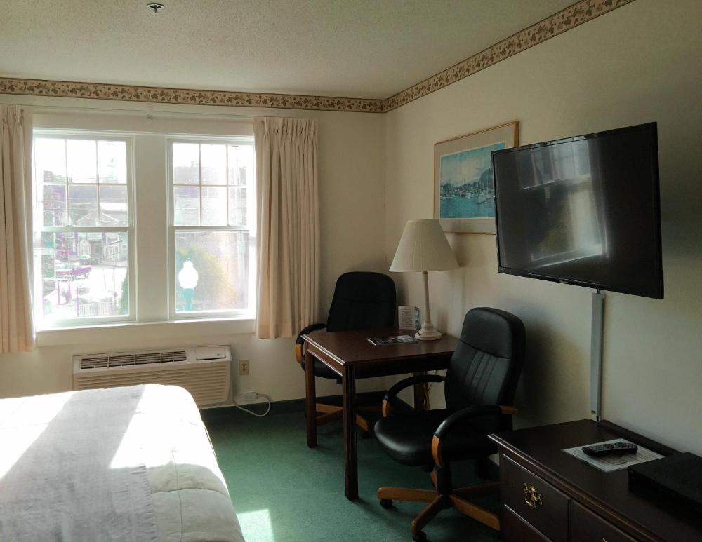 Camden Riverhouse Hotel and Inn Image 12