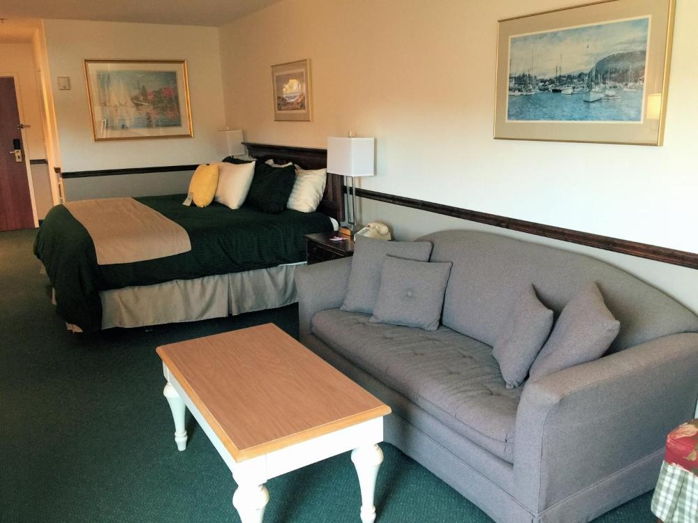 Camden Riverhouse Hotel and Inn Image 40