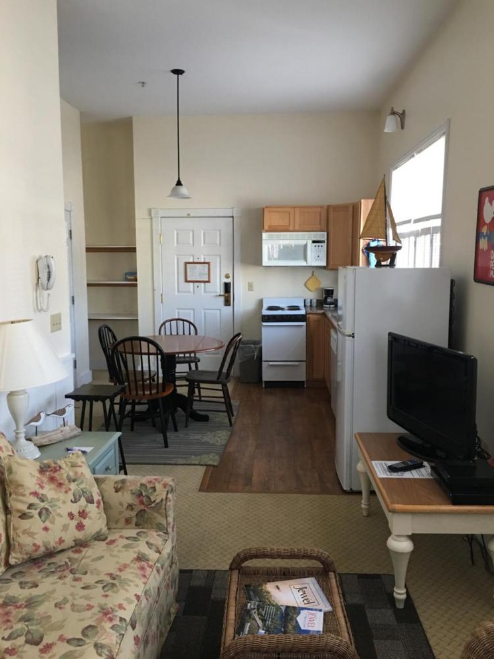 Camden Riverhouse Hotel and Inn Image 62